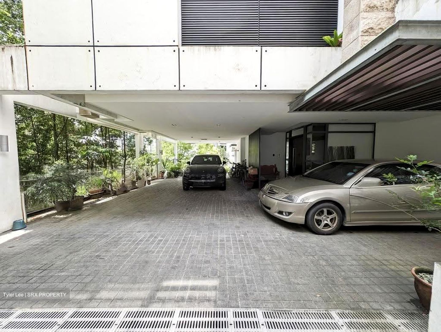 Oxley Road (D9), Terrace #639521681